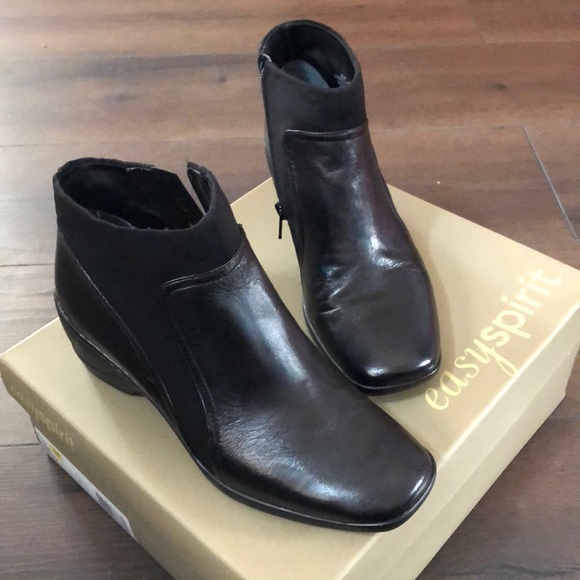 easy spirit kaymeen leather ankle booties